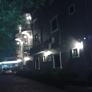 Hotel Ria **